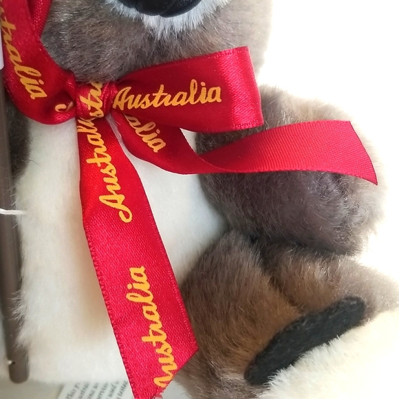 NEW Koala Bear with Flag Australian Design - Picture 5 of 11